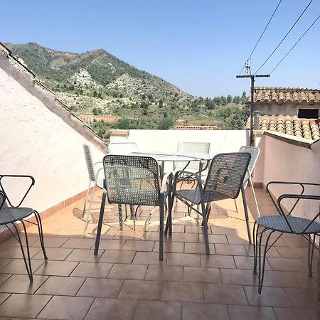 Casa Lola en Beceite rodeados de montañas y ríos Vila Exterior foto