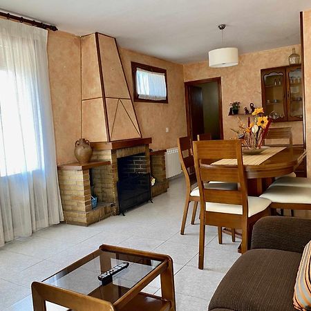 Casa Lola en Beceite rodeados de montañas y ríos Vila Exterior foto
