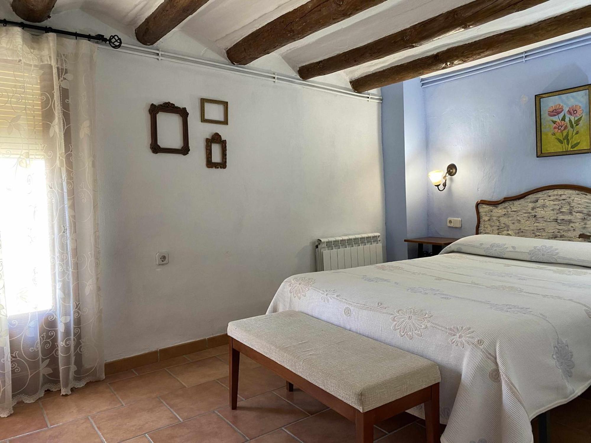 Casa Lola en Beceite rodeados de montañas y ríos Vila Exterior foto